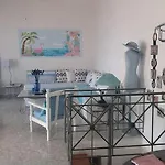 πασιθέα Vila Khánia