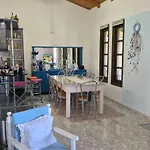 πασιθέα Vila